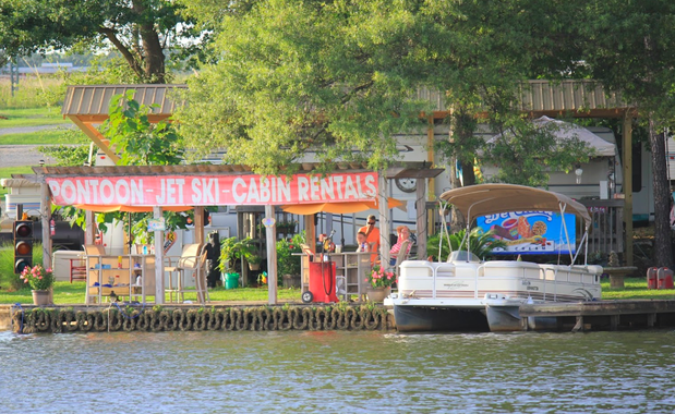 Images Jere-Shai Lakeside