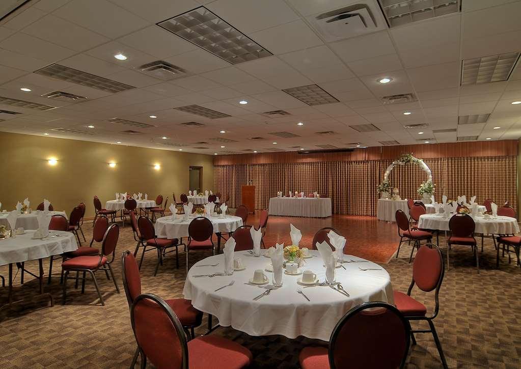 Banquet Facilities Best Western The Westerly Hotel Courtenay (250)338-7741