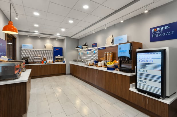 Images Holiday Inn Express Atlanta Airport - North by IHG