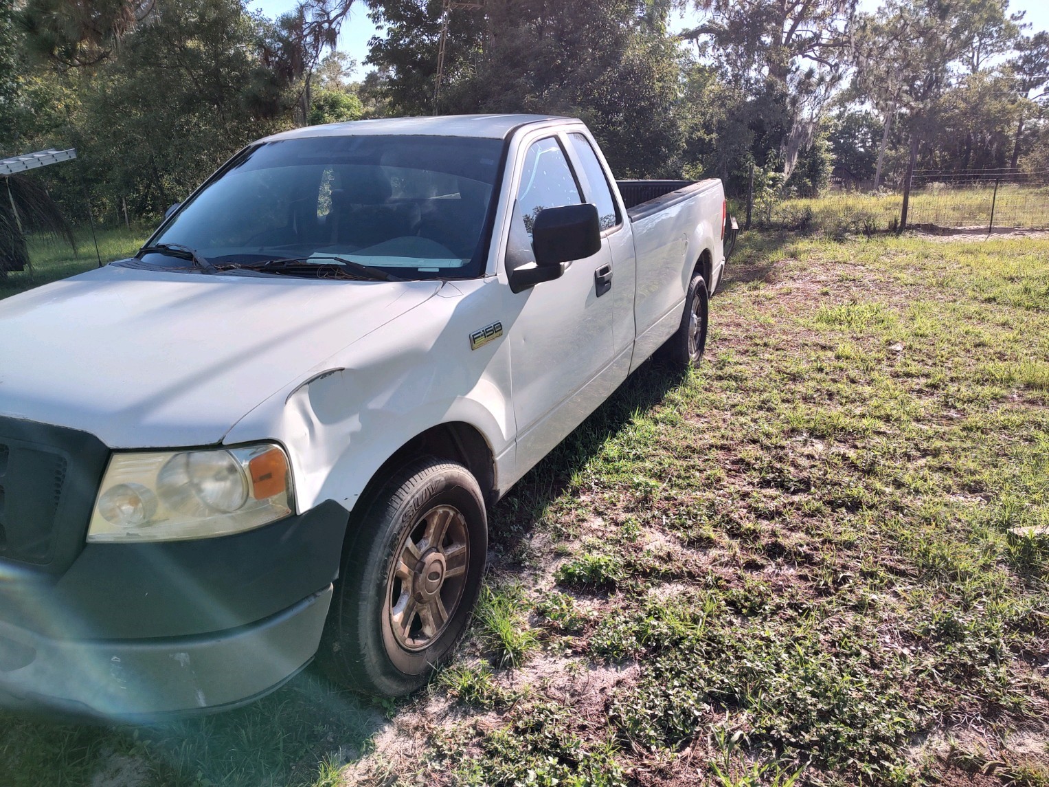 We will tow away your wrecked, old, junk truck for free and PAY YOU CASH! Providing service to Key West 24/7.