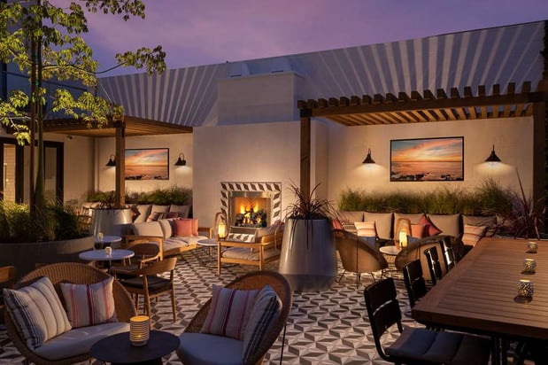 Images The Monsaraz San Diego, Tapestry Collection by Hilton