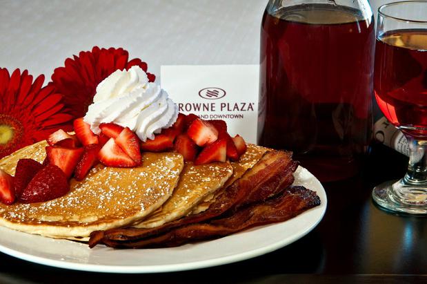 Images Crowne Plaza Portland-Downtown Conv Ctr by IHG