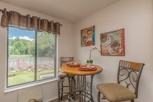 Images Pebble Creek Apartments