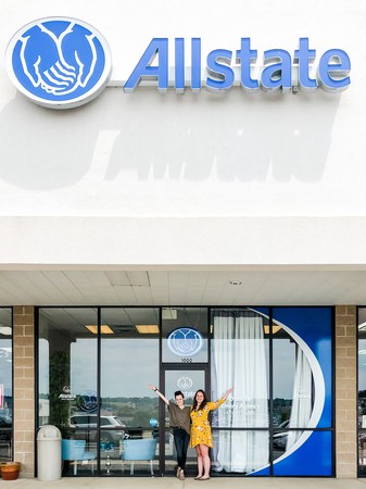 Images Danielle Emery: Allstate Insurance