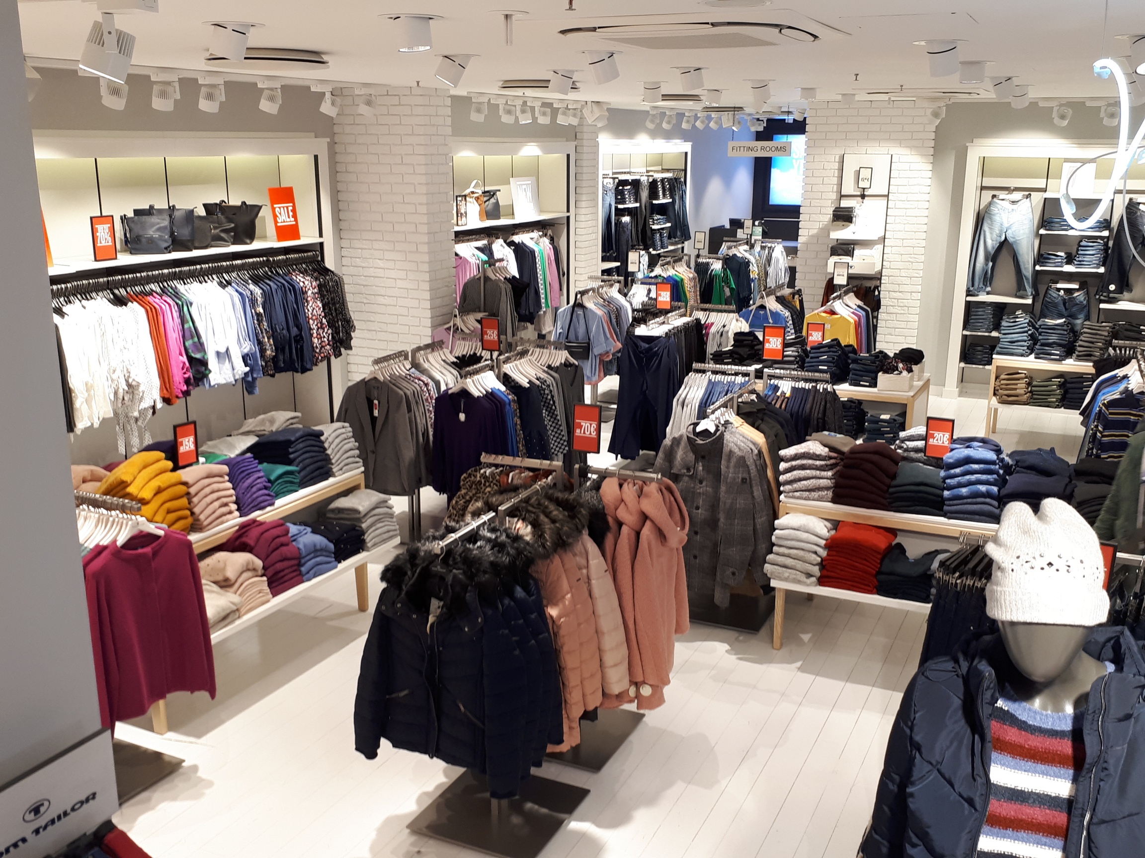 TOM TAILOR Store, Pferdemarkt 1 in Hameln