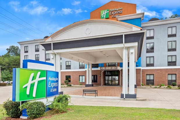 Images Holiday Inn Express & Suites Charleston NW - Cross Lanes by IHG