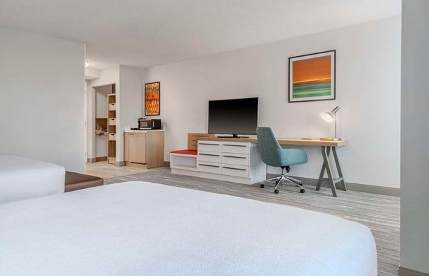 Images Hilton Garden Inn Denver Airport
