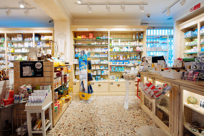 Images Farmacia Quattro Ville