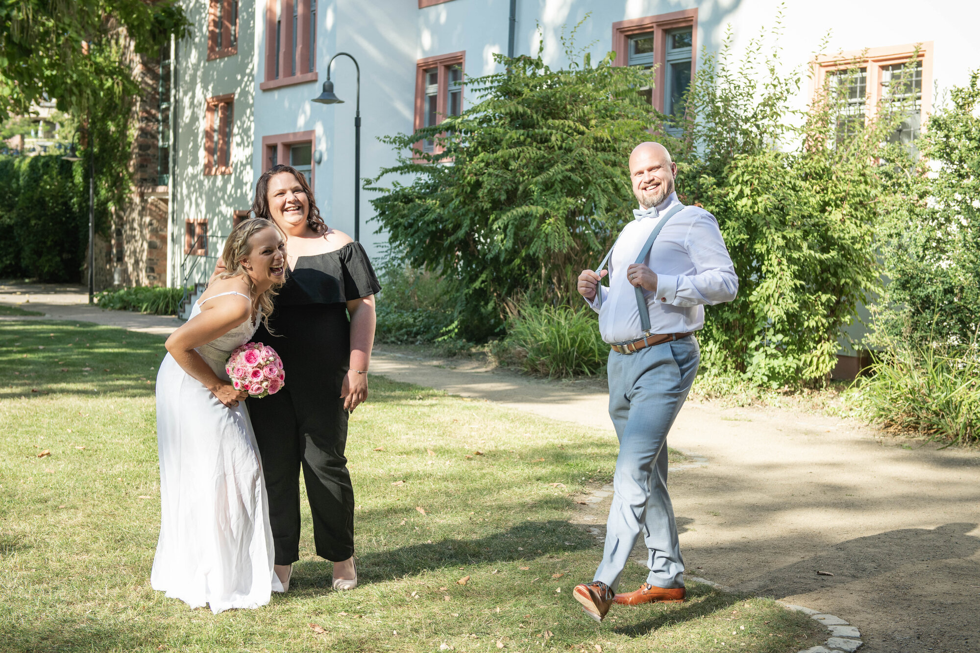 Mein Hochzeitsfotograf und Videograf Europaweit, Theobald-Christ-Straße 8 in Frankfurt Am Main