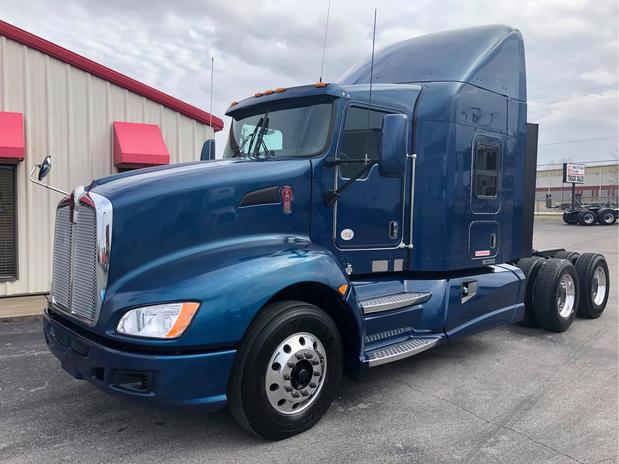 Images Music City Truck & Trailer