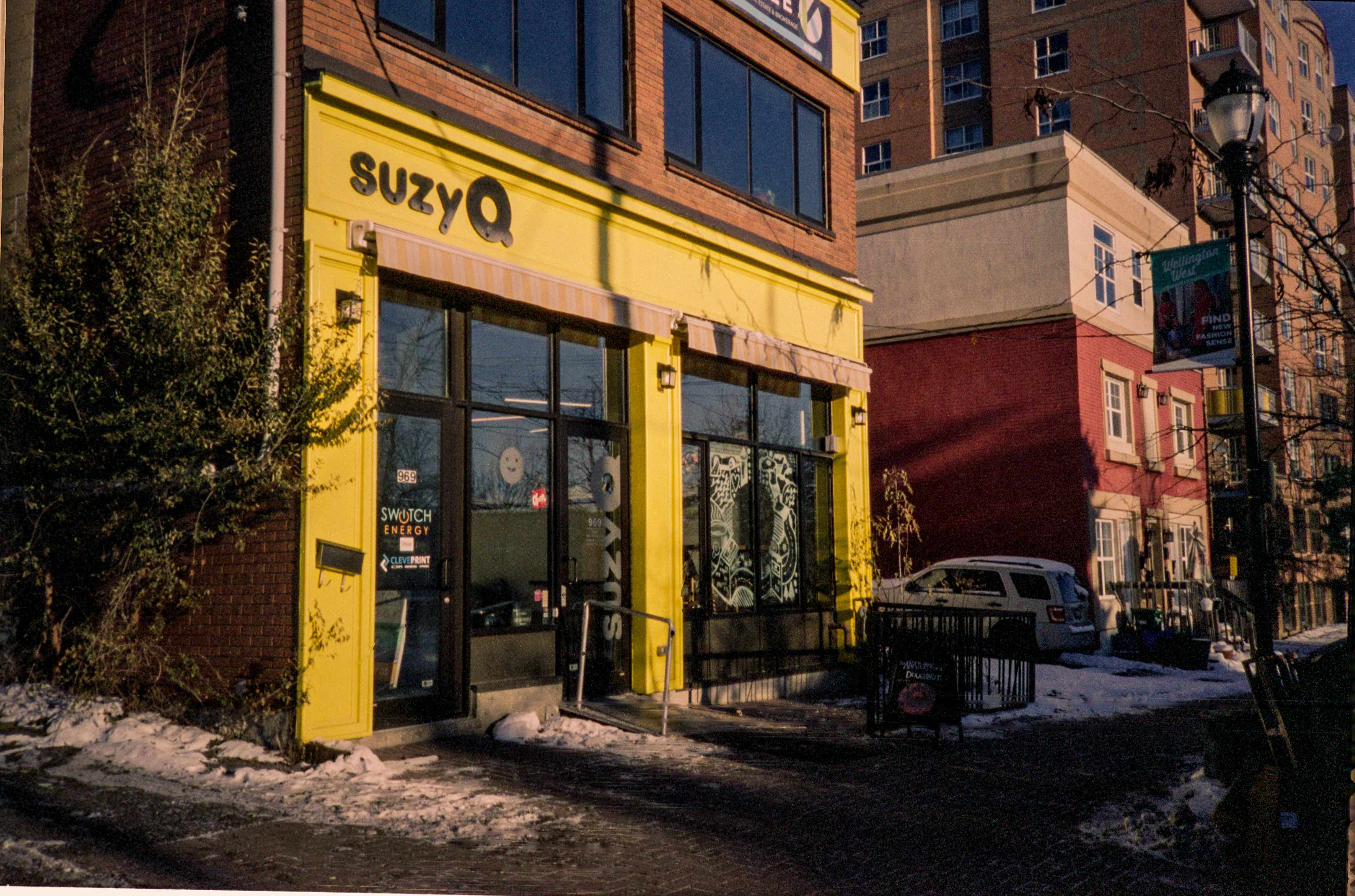 SuzyQ Doughnuts Hintonburg