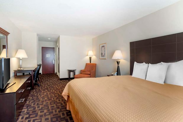 Images Best Western Carowinds