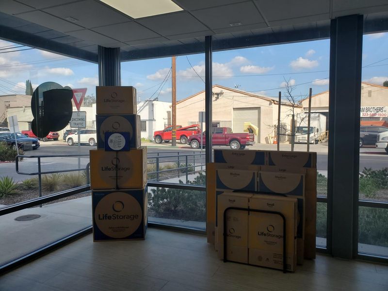 4119_Moving Boxes