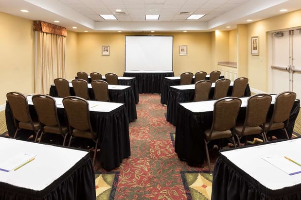 Images Hilton Garden Inn McAllen Airport