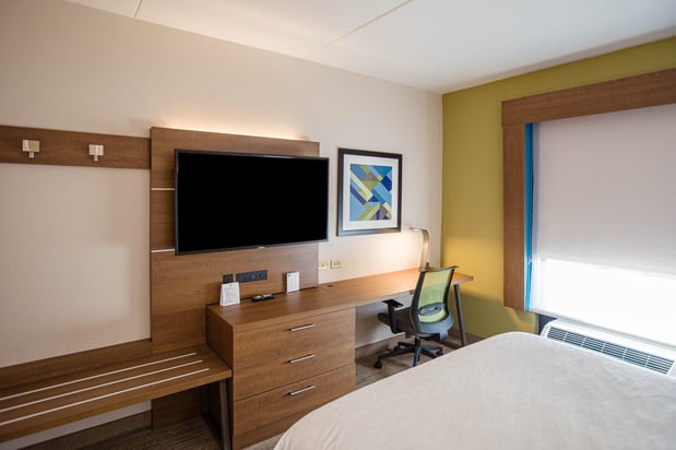 Images Holiday Inn Express & Suites Knoxville-Farragut by IHG