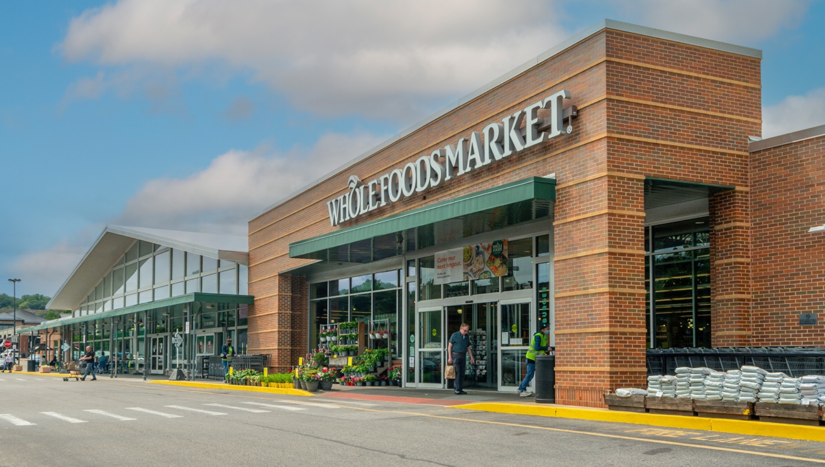 Baederwood Shoppes on the Fairway