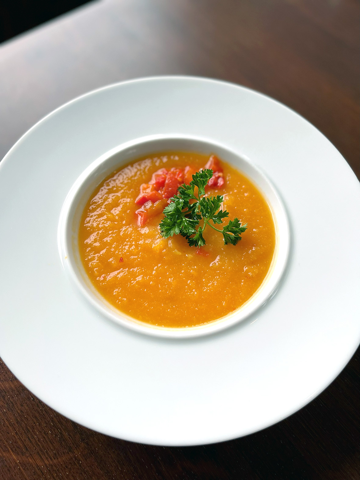 Spanische Kürbis-Orangensuppe