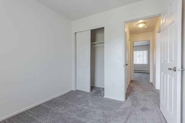 Images Pittsford Garden Apartment Homes