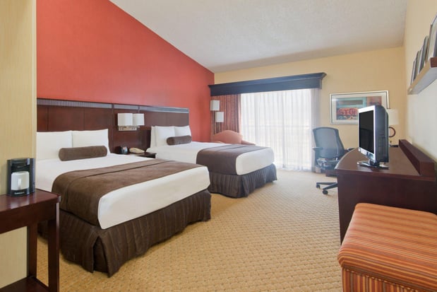 Images Crowne Plaza Albuquerque by IHG