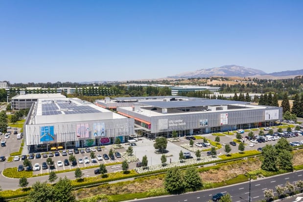 Images Twin Oaks - Arbor