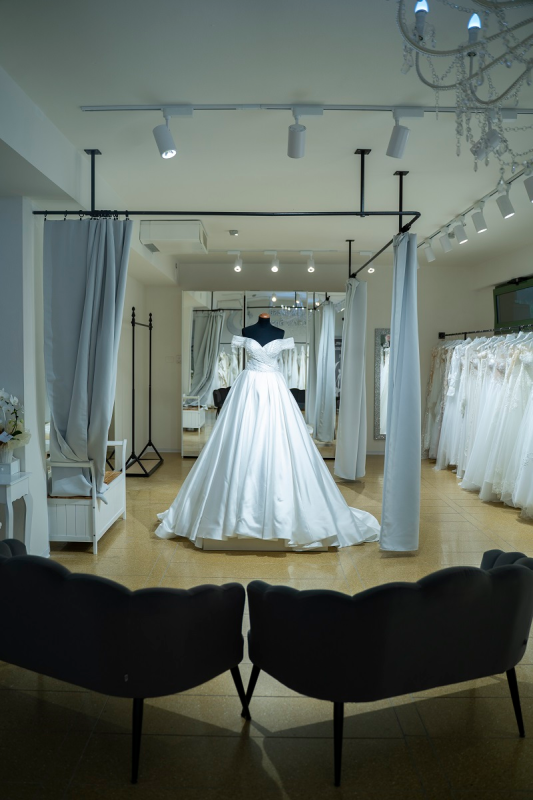 Images Sposa Moderna Atelier