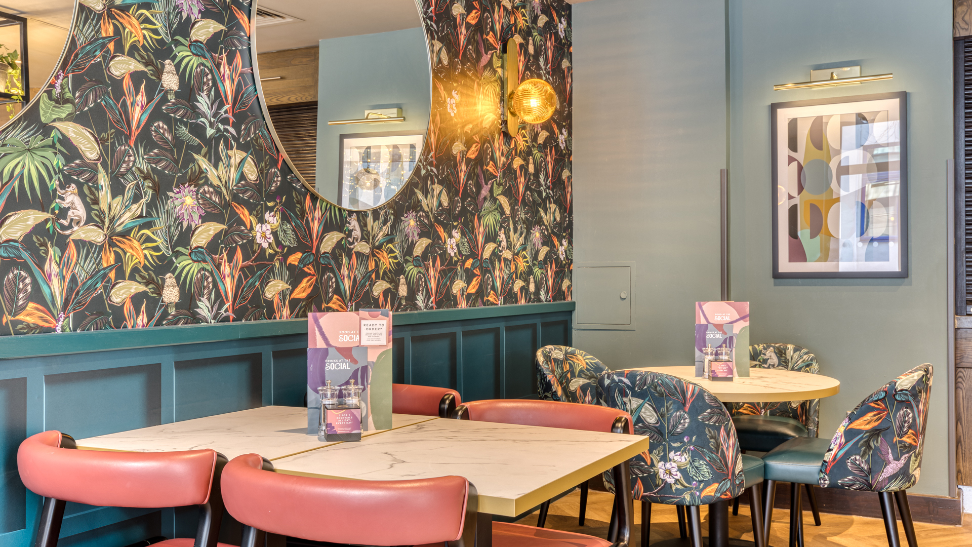 Premier Inn London Southwark (Tate Modern) hotel The Social restaurant