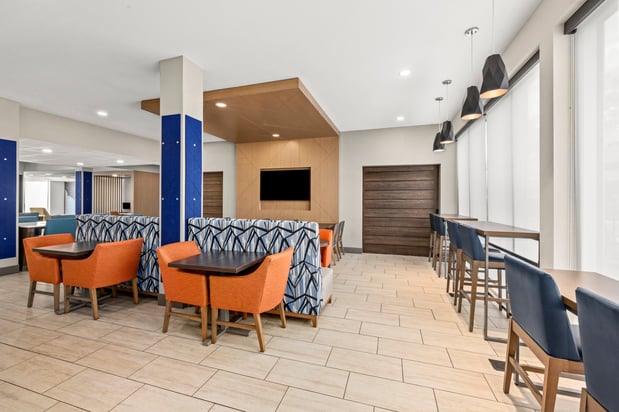 Images Holiday Inn Express & Suites Phoenix West - Tolleson by IHG