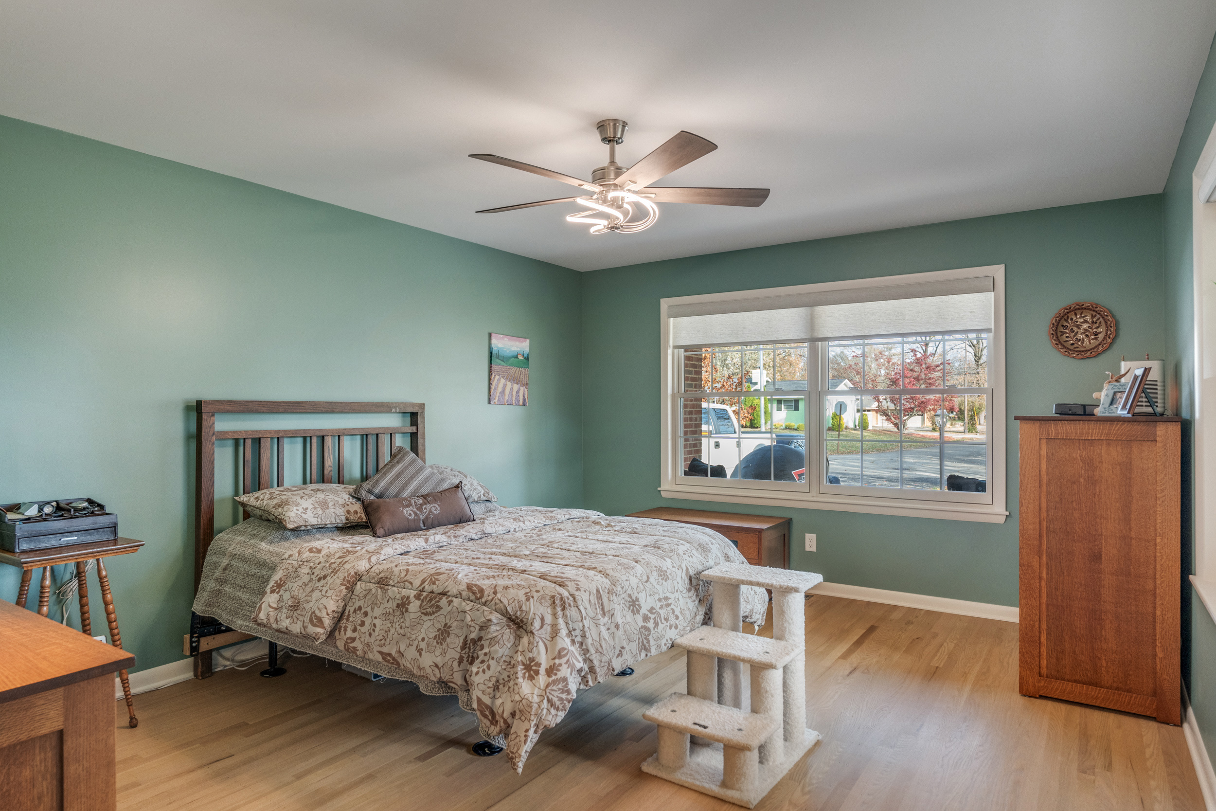 Glow Painting, Lighting & Home Services Image