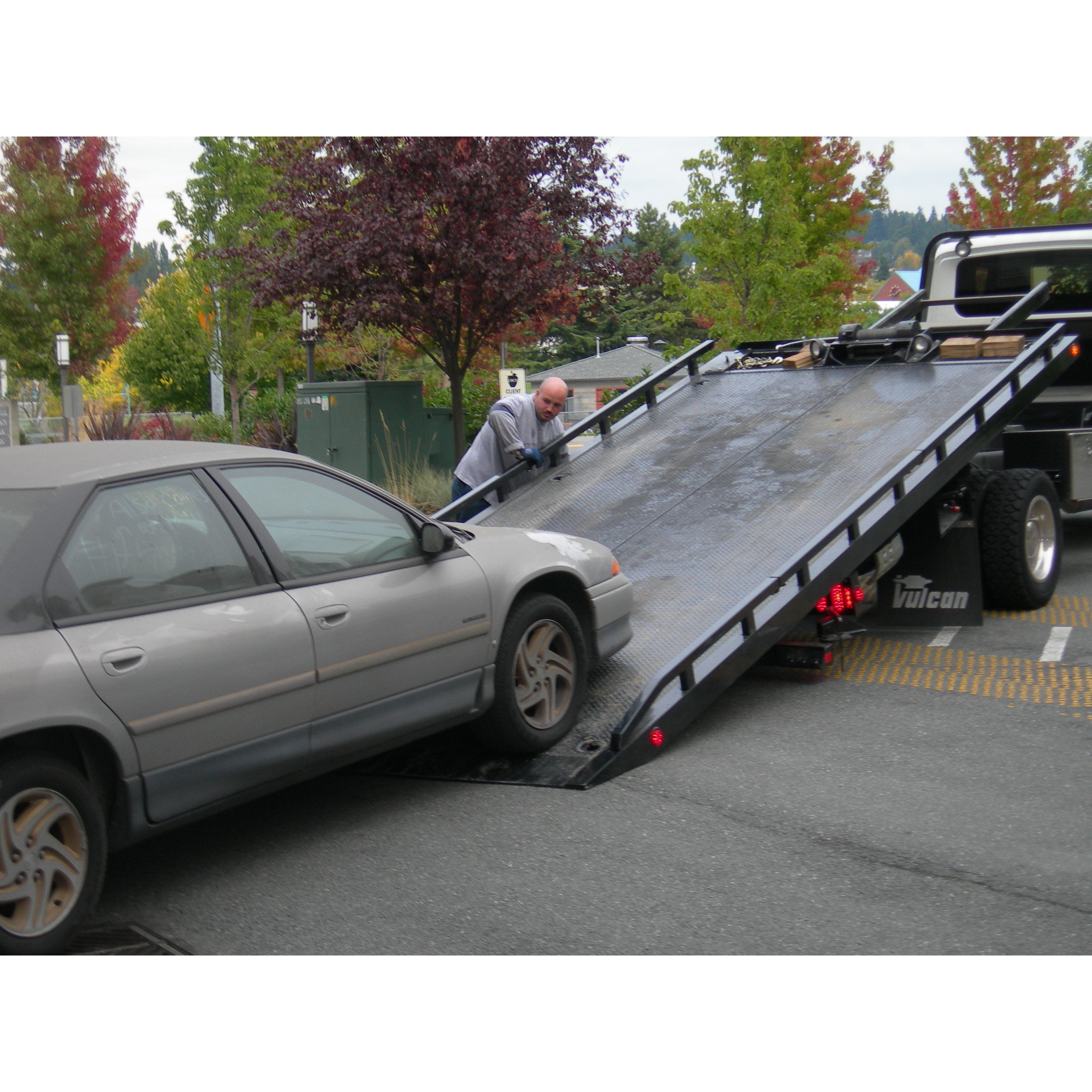 Acme Towing Inc
