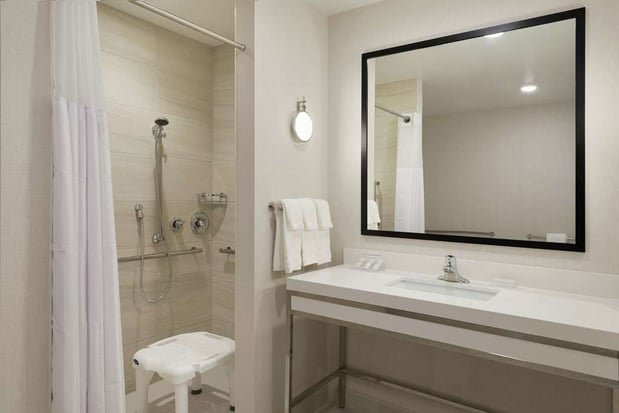 Images Hilton Garden Inn Rochester/University & Medical Center