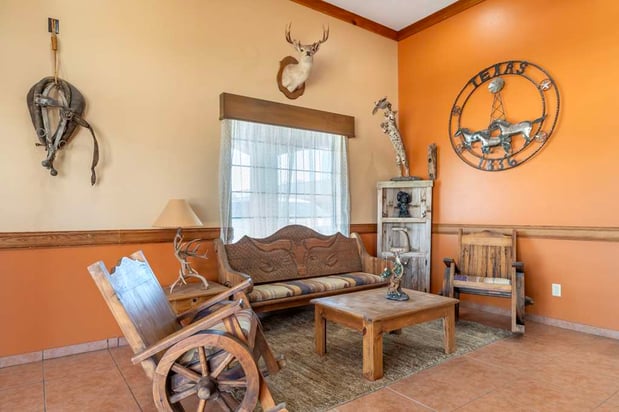Images Best Western Windwood Inn & Suites