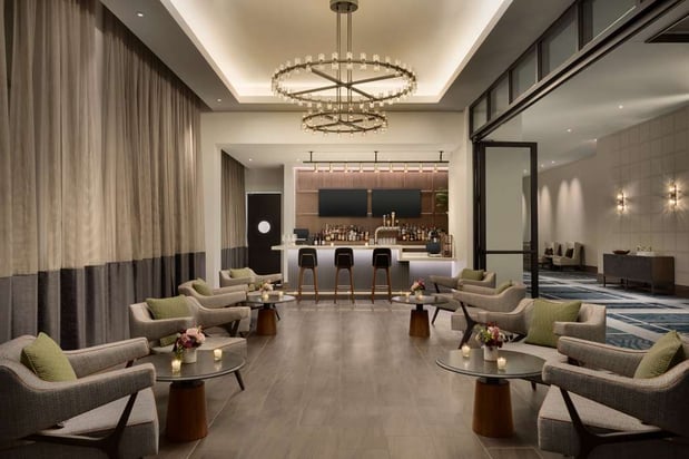 Images Valley Hotel Homewood Birmingham, Curio Collection by Hilton