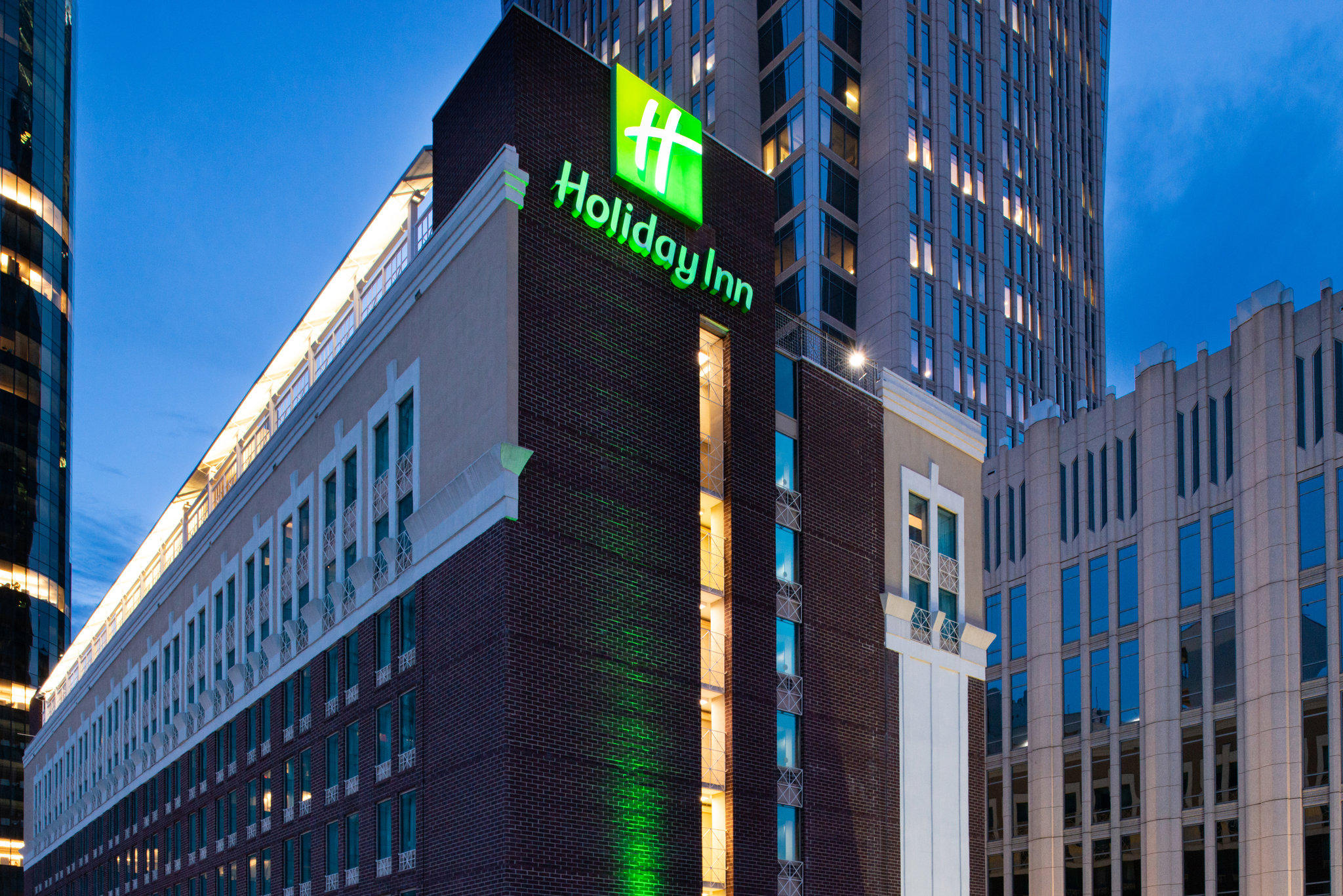 Holiday Inn Charlotte-Center City, an IHG Hotel in Charlotte, NC - (704