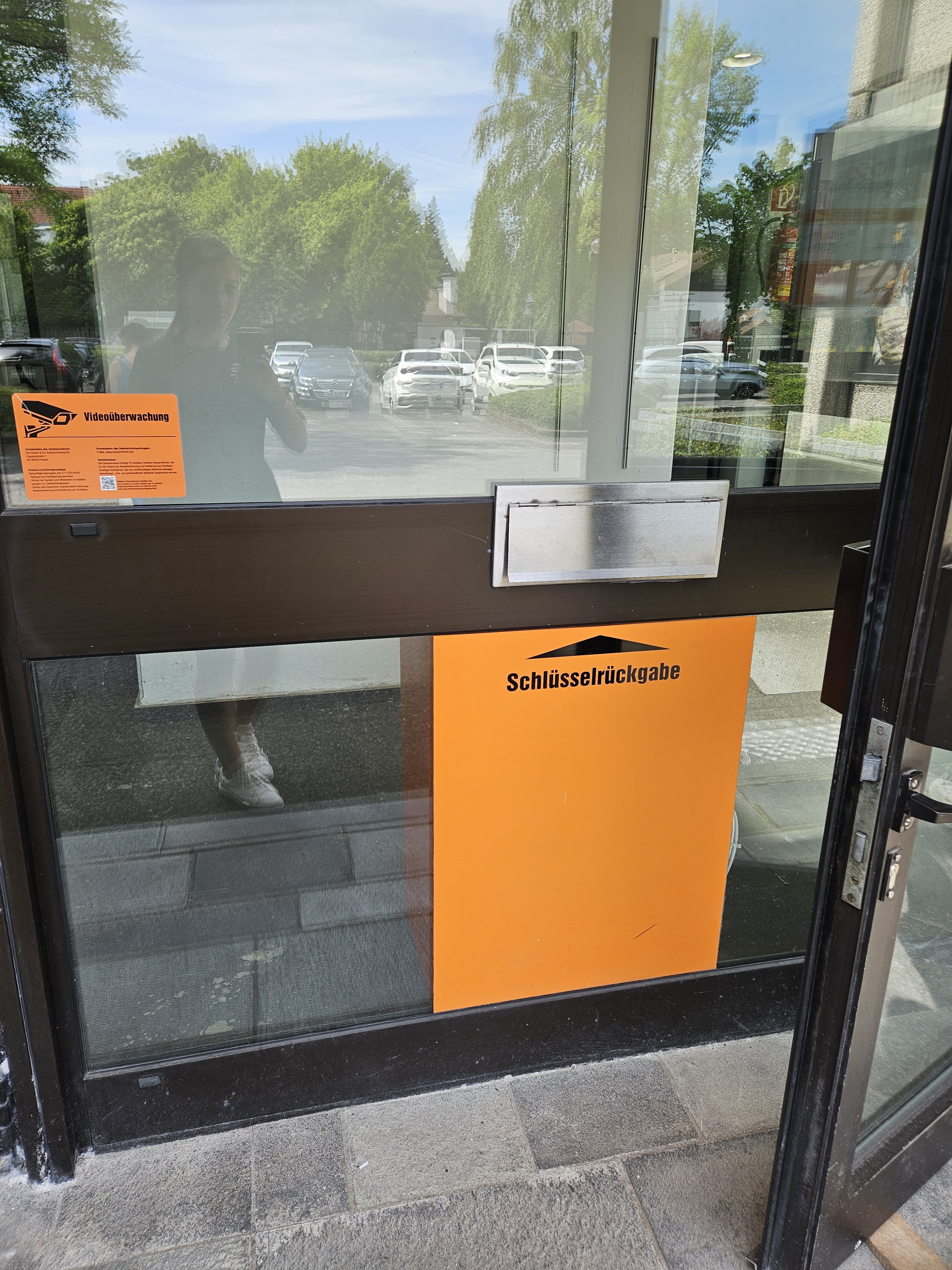 SIXT Autovermietung München Ottobrunn, Alte Landstr. 17 in München-Ottobrunn
