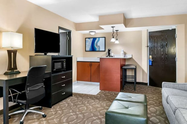 Images Best Western Okemos/East Lansing Hotel & Suites