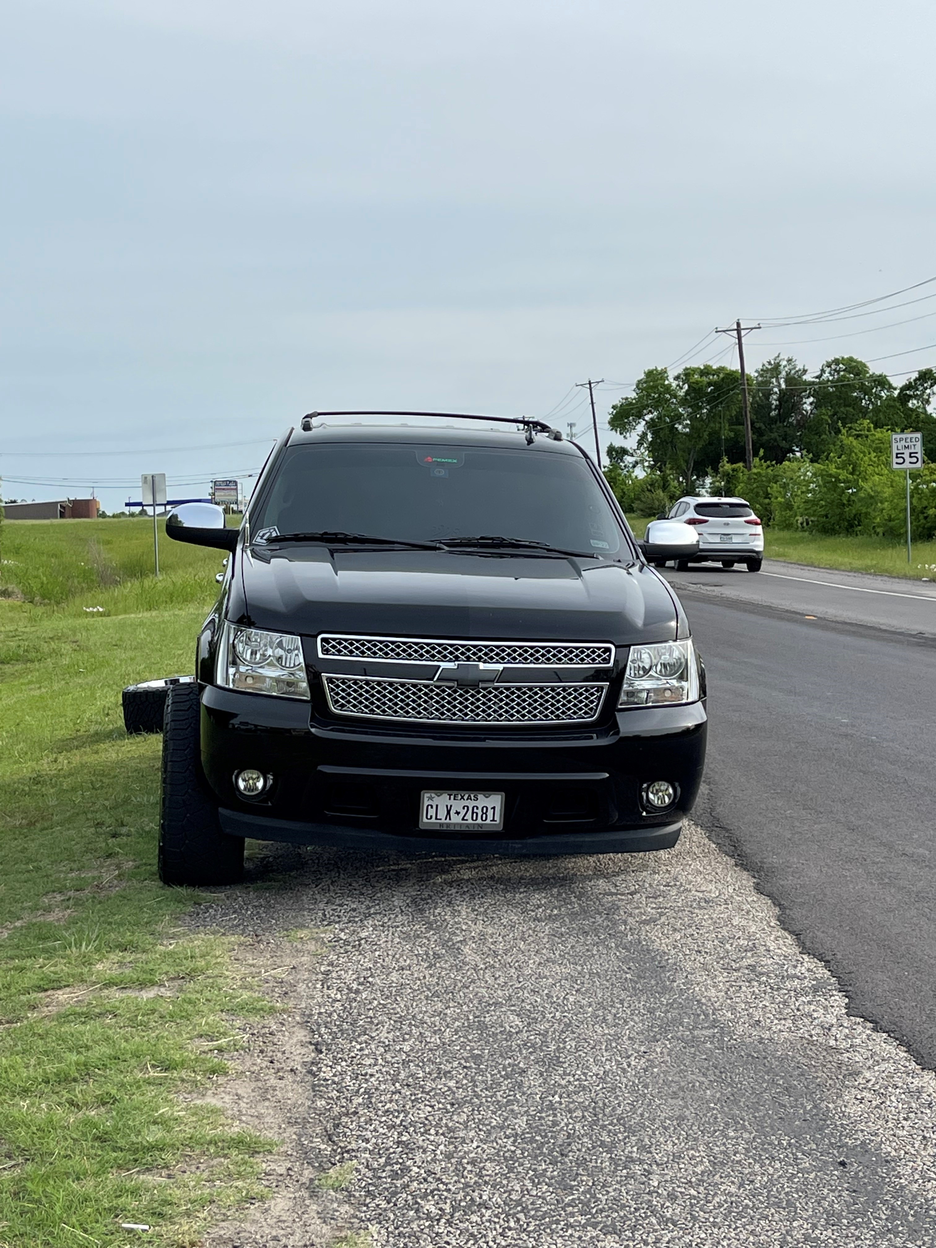 Royse City Towing LLC offers wrecker and vehicle lockout service in Greenville, TX