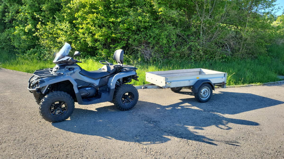 Abfall-Ambulanz, Grossmatten 5 in Uerkheim