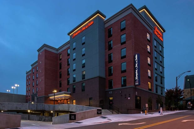 Images Hampton Inn & Suites Winston-Salem Downtown