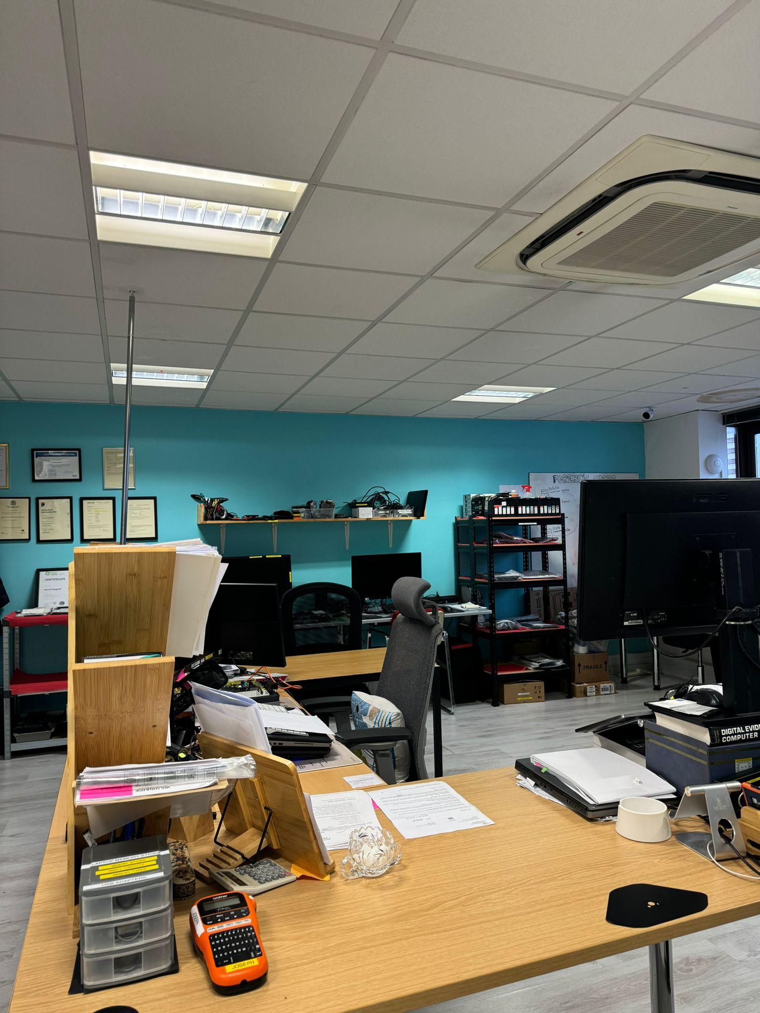 Images Computer Forensics Lab