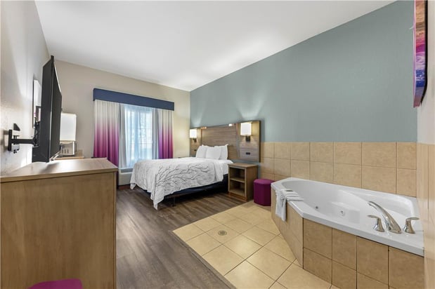 Images Best Western Plus San Antonio East Inn & Suites