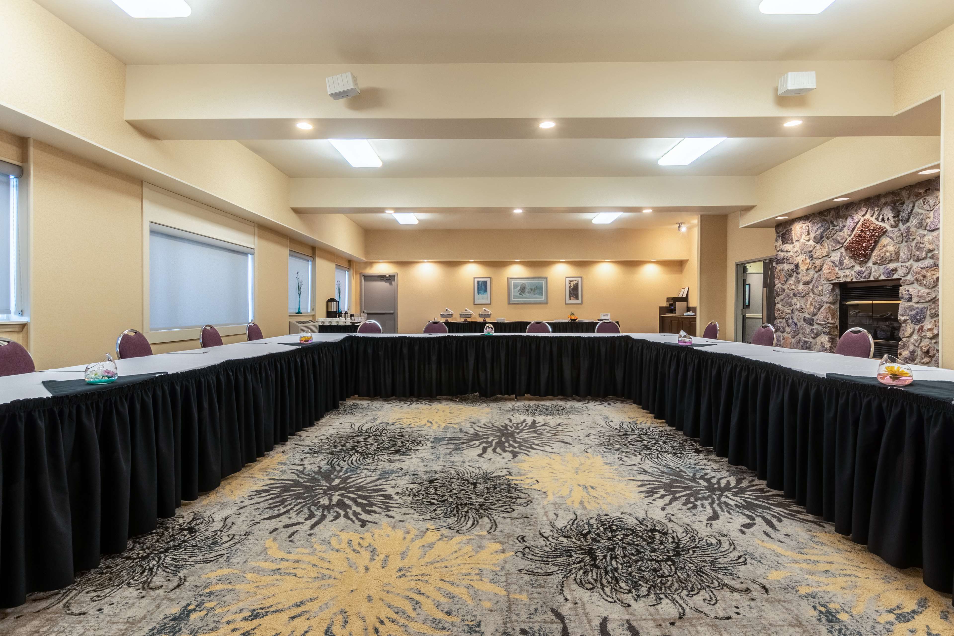 MeetingRoom Best Western Plus Norwester Hotel & Conference Centre Thunder Bay (807)473-9123