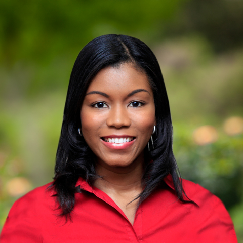 Alisha R. Dyer