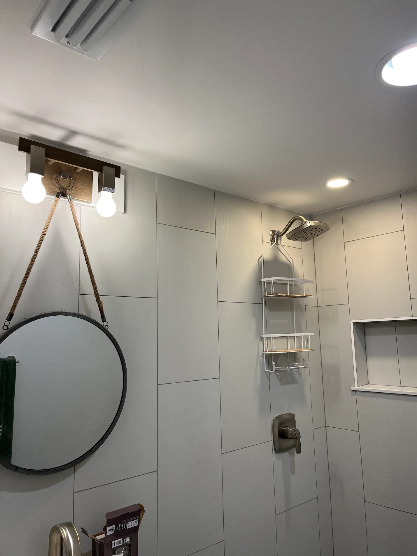 MDC Electrical Systems LLC Logo