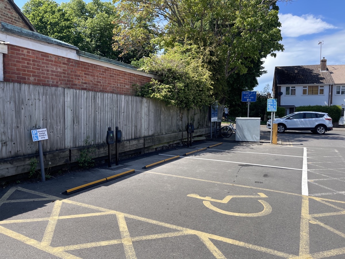 Images Connected Kerb Charging Stations