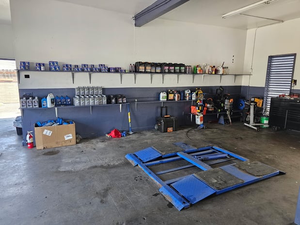 Images Kaspa Auto Repair & Glass