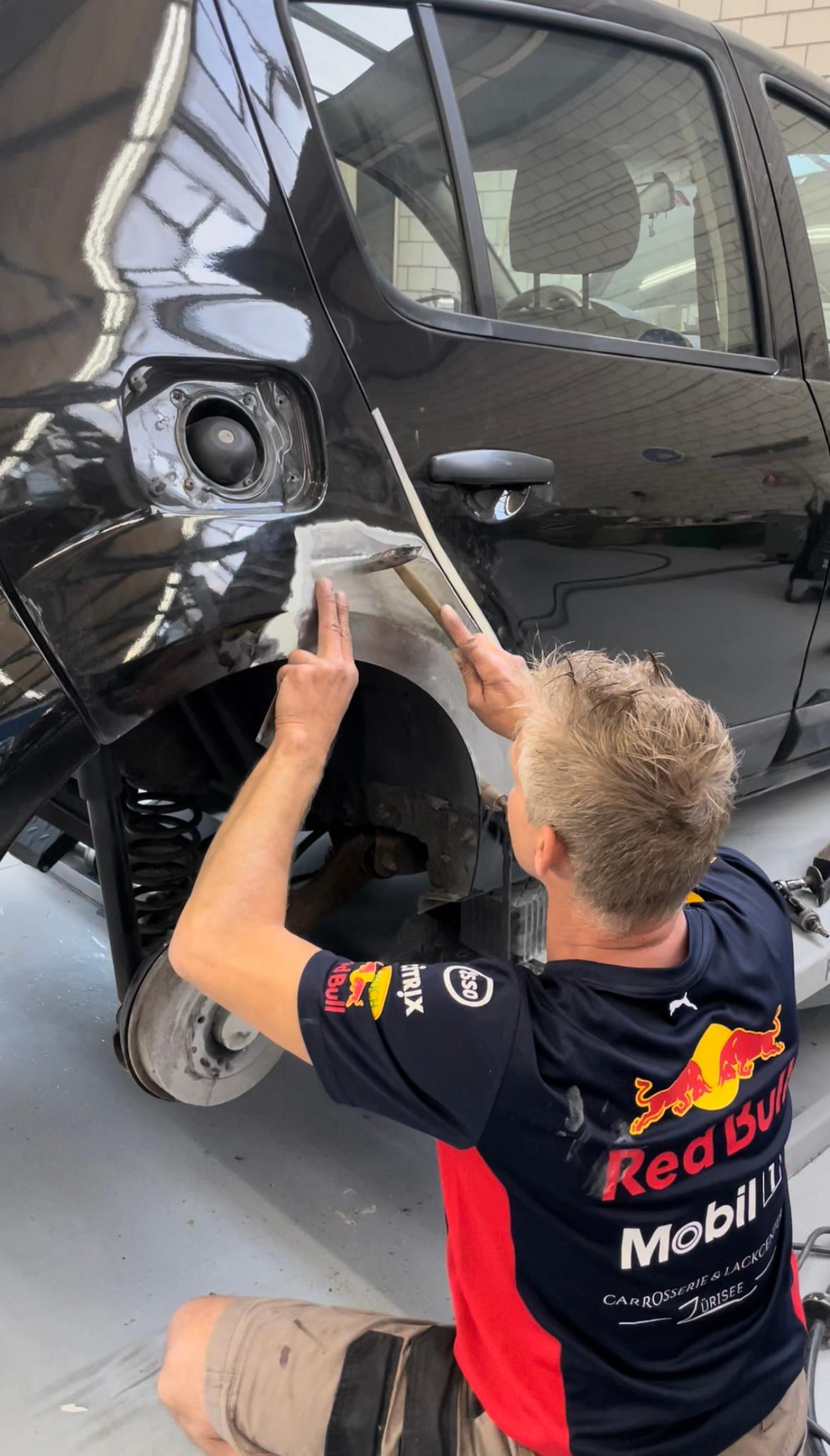 CARROSSERIE & LACKCENTER ZÜRISEE GmbH, Zugerstrasse 162 in Wädenswil