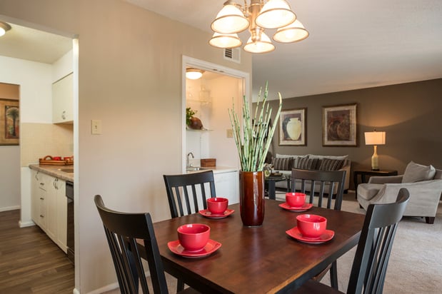 Images Retreat at Seven Trails Apartments