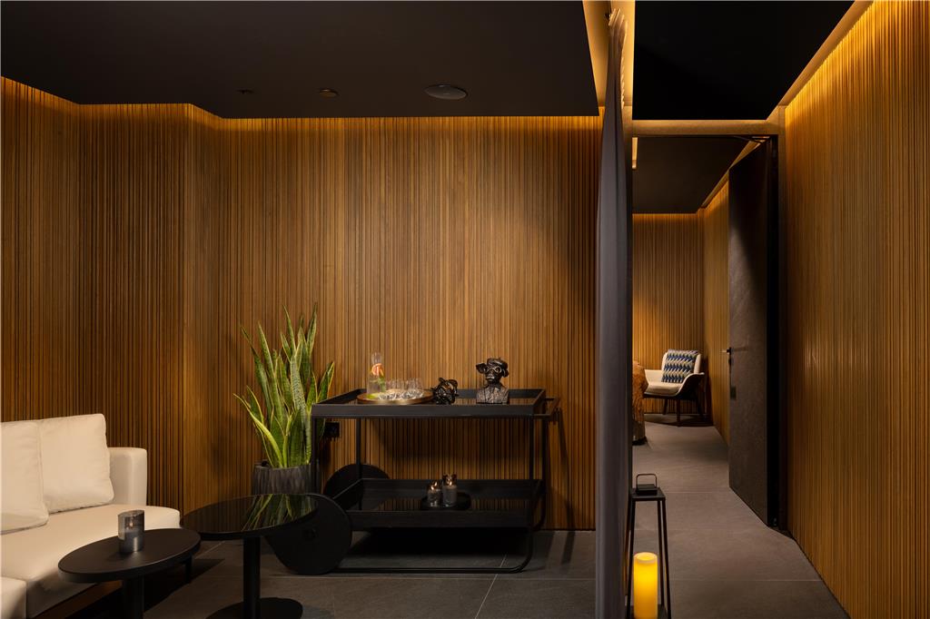 Spa waiting area