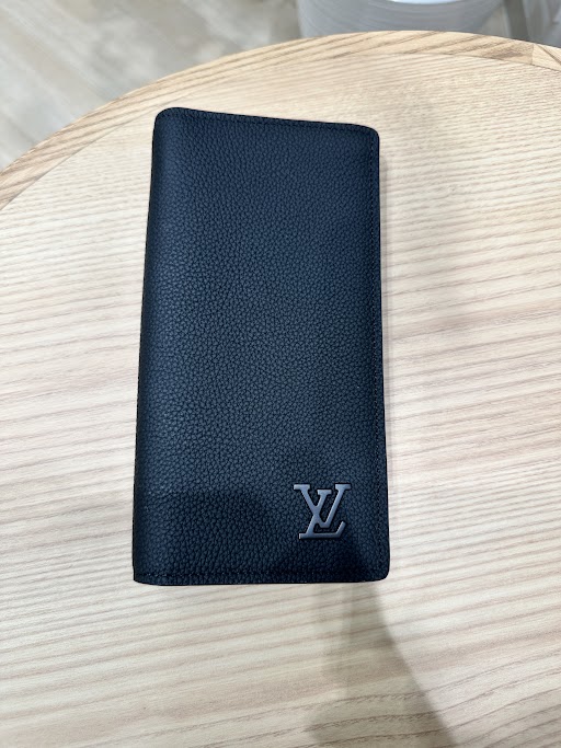 Images KOMEHYO（コメ兵）買取センタークリスタ長堀