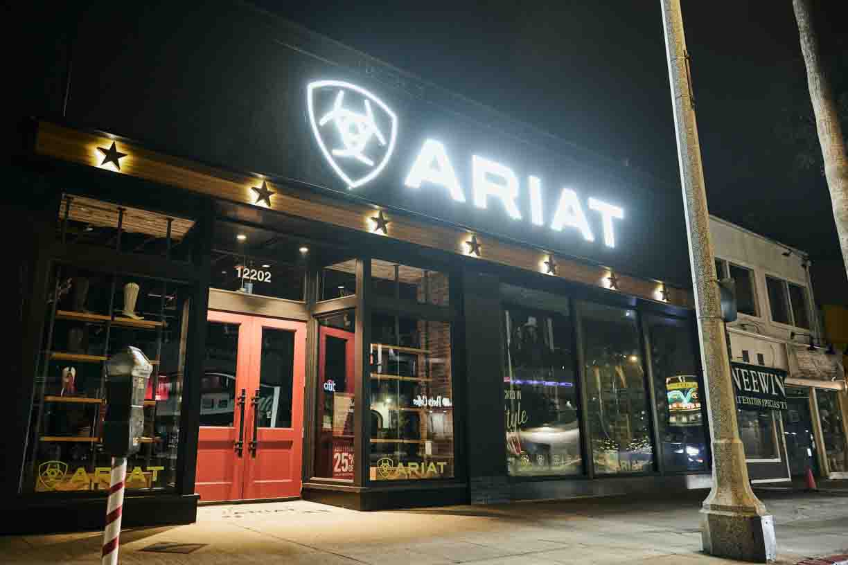 Ariat Brand Shop Image
